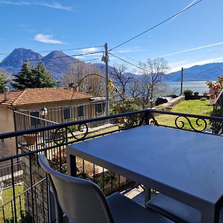 Borgocastello Apartment Rezzonico Bagian luar foto