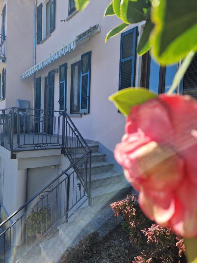 Borgocastello Apartment Rezzonico Bagian luar foto